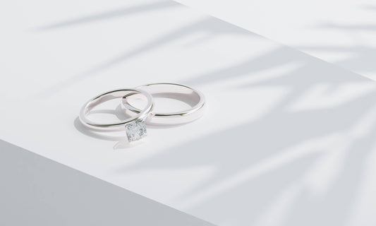 How to Wear Wedding and Engagement Rings: Best Tips