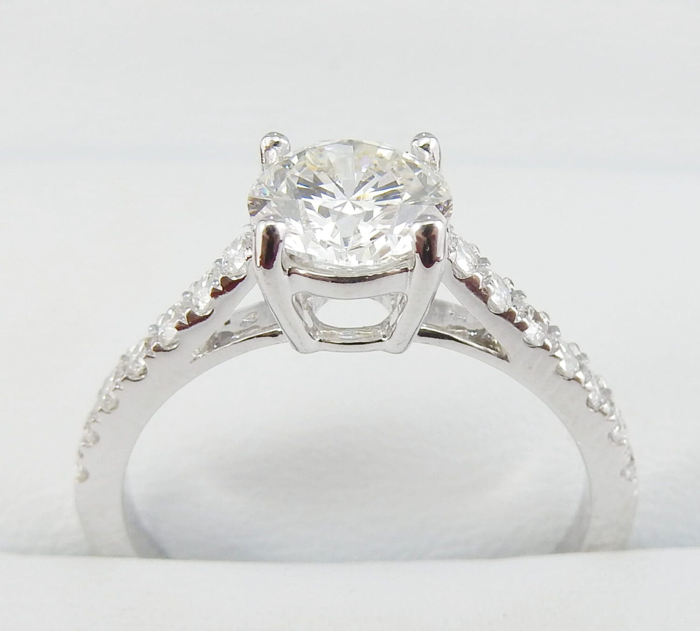 14K White Gold 1.00 CTW Round Diamond Split-Shank Engagement Ring