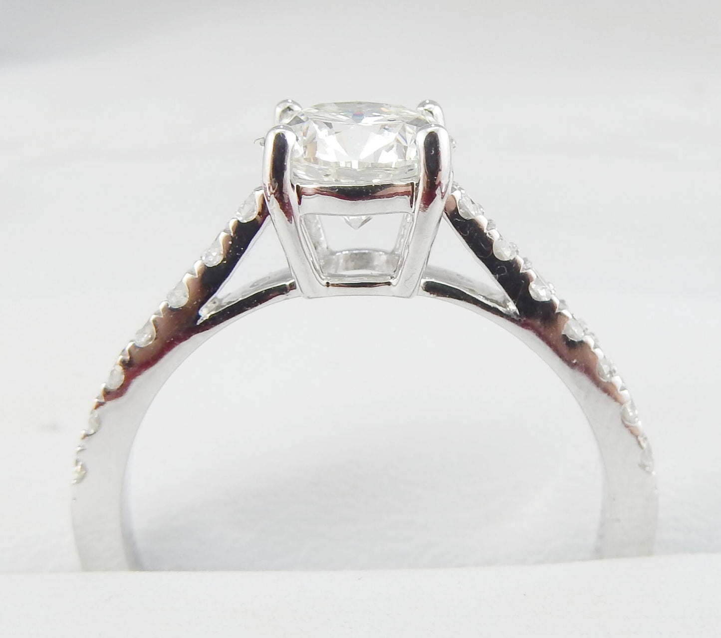 14K White Gold 1.00 CTW Round Diamond Split-Shank Engagement Ring