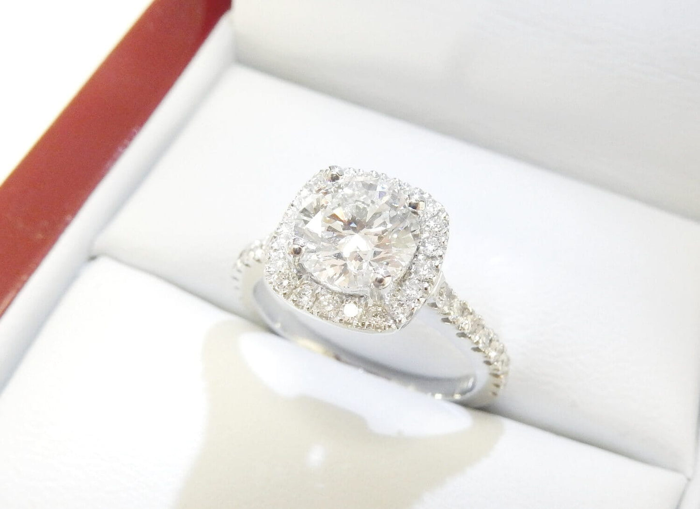 19K White Gold 1.24 CTW Brilliant Round Engagement Ring