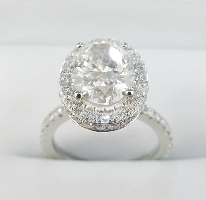 19K White Gold 2.10ct Oval Diamond Halo Engagement Ring