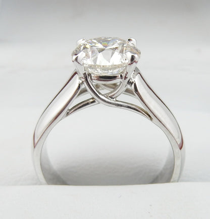 18K White Gold 2.05 CTW  Round Diamond Solitaire Engagement Ring