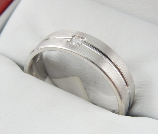 10K White Gold 8mm Men’s Wedding Band with Brushed Finish & Princess-Cut Diamond Accent Band