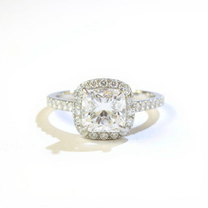 19K White Gold 1.50 CTW Cushion Halo Diamond Engagement Ring-diamondnetjewellery
