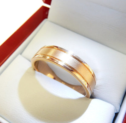 18K Rose Gold 8mm Men’s Wedding Band with Brushed Center & Polished Edges
