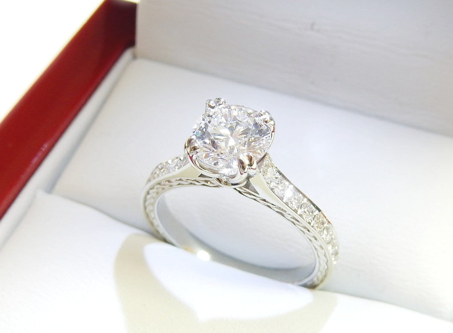 19K White Gold 1.02 CTW Round Brilliant Engagement Ring