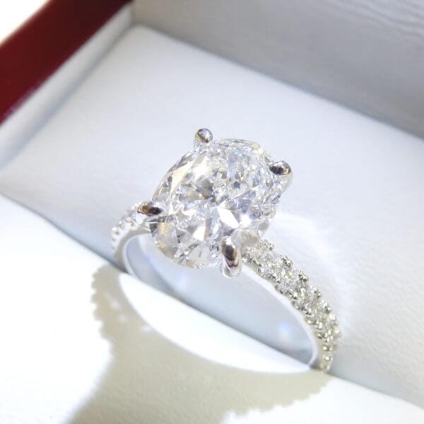 Pave diamond oval