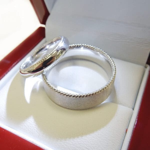 Platinum wedding band set