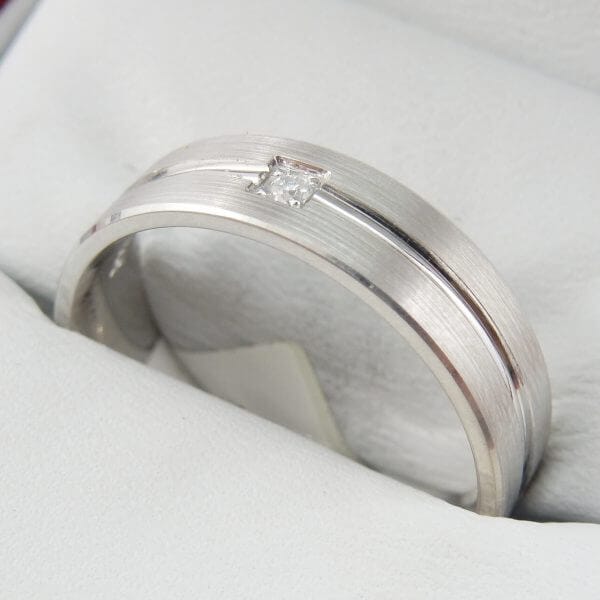 White Gold Wedding Band DNFL6-1640D