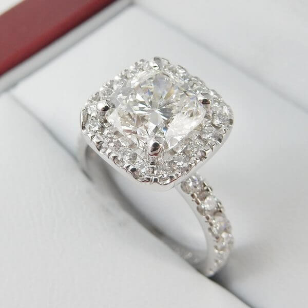 Cushion-Diamond-Halo-Engagement-Ring-GIA-DiamondNet.ca (5)
