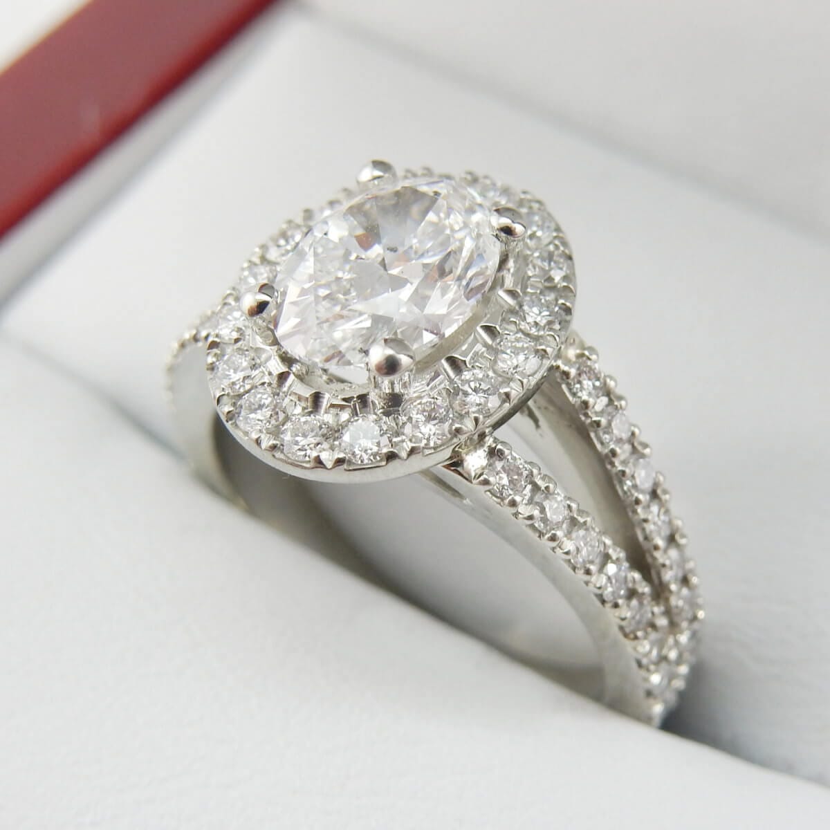 Invisible Halo Engagement Ring Style4281
