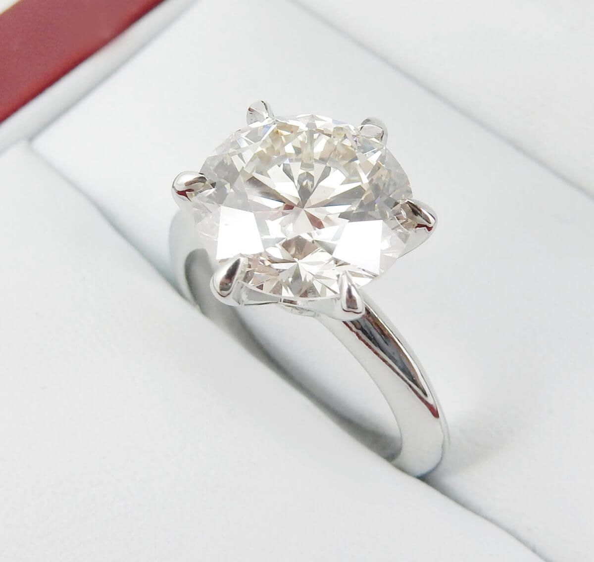 4.25ct-Diamond-Six-Prong-Solitaire-Engagement-Ring-White-Gold-DiamondNet.ca