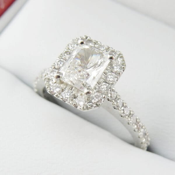 Radiant-Diamond-Halo-Engagement-Ring-GIA-White-Gold-DiamondNet.ca