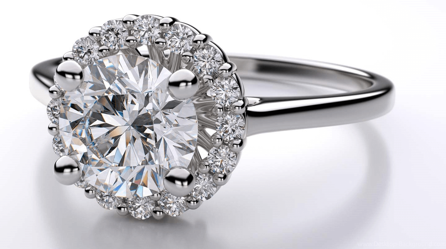 Are Halo Engagement Rings out of Style? The Truth Behind the Trend