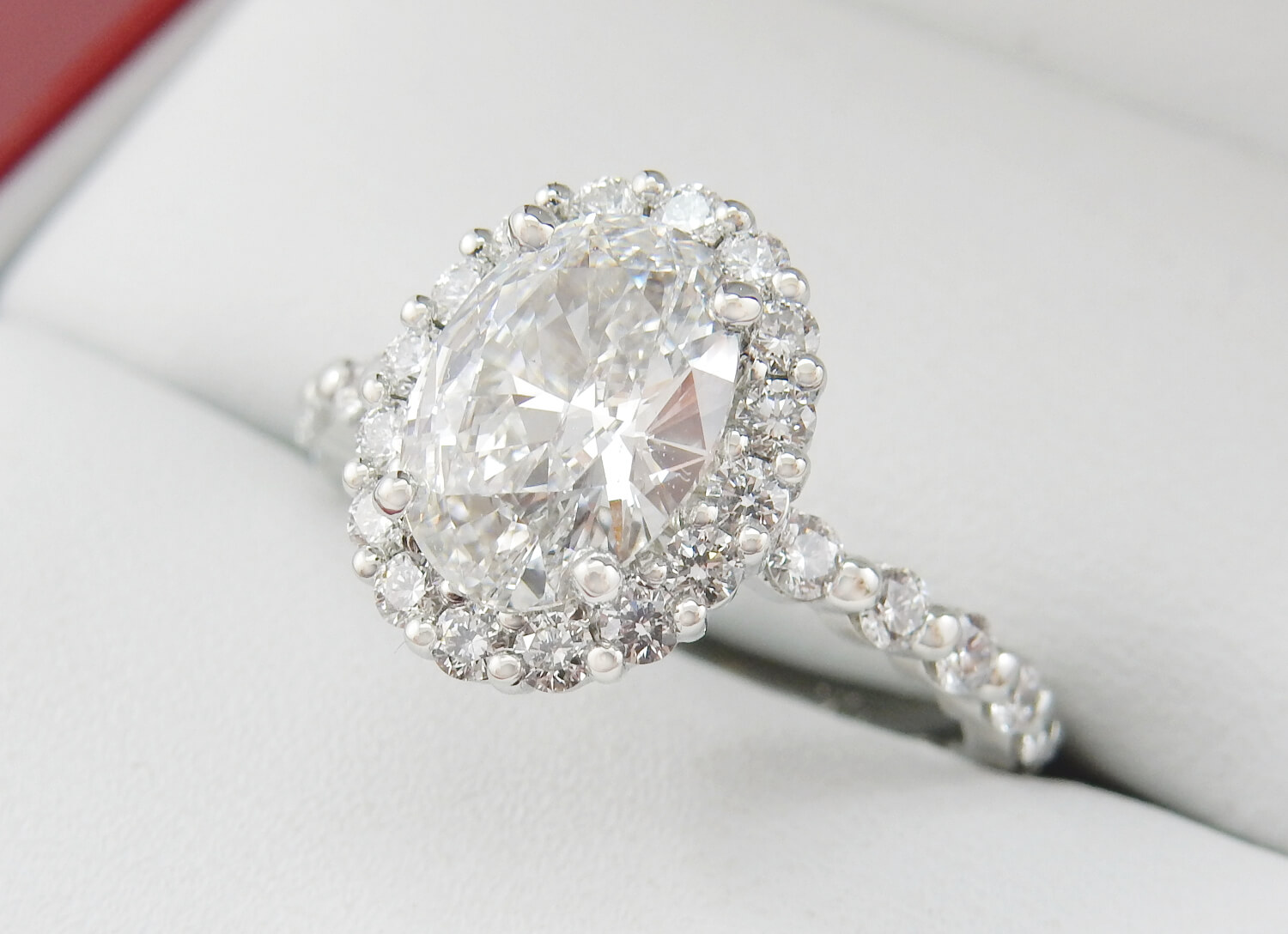 Vintage Oval Cut Engagement Rings