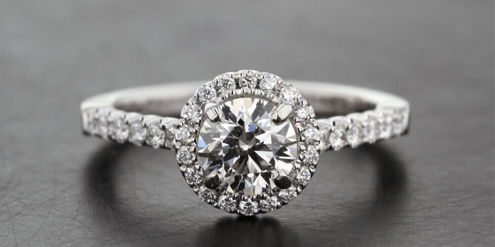Style of timeless diamond engagement ring