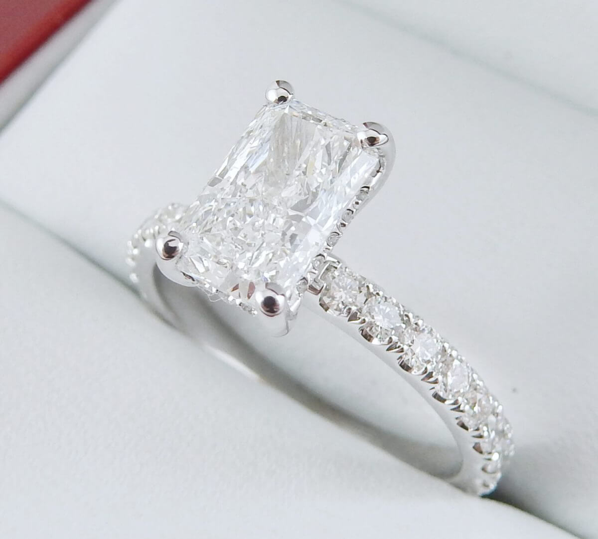 Radiant-Cut-Diamond-Engagement-Ring-Hidden-Halo-GIA-DiamondNet.ca