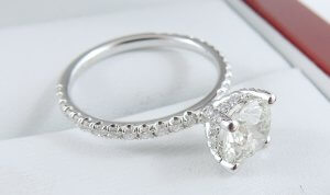 1.22ct 19K White Gold Round Brilliant Diamond Engagement Ring