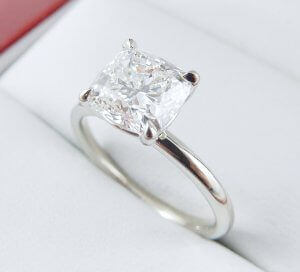 Cushion-Diamond-Solitaire-Engagement-Ring-White-Gold-GIA-DiamondNet.ca
