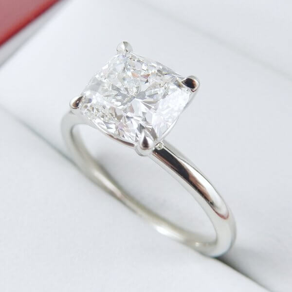 Cushion-Diamond-Solitaire-Engagement-Ring-White-Gold-GIA-DiamondNet.ca