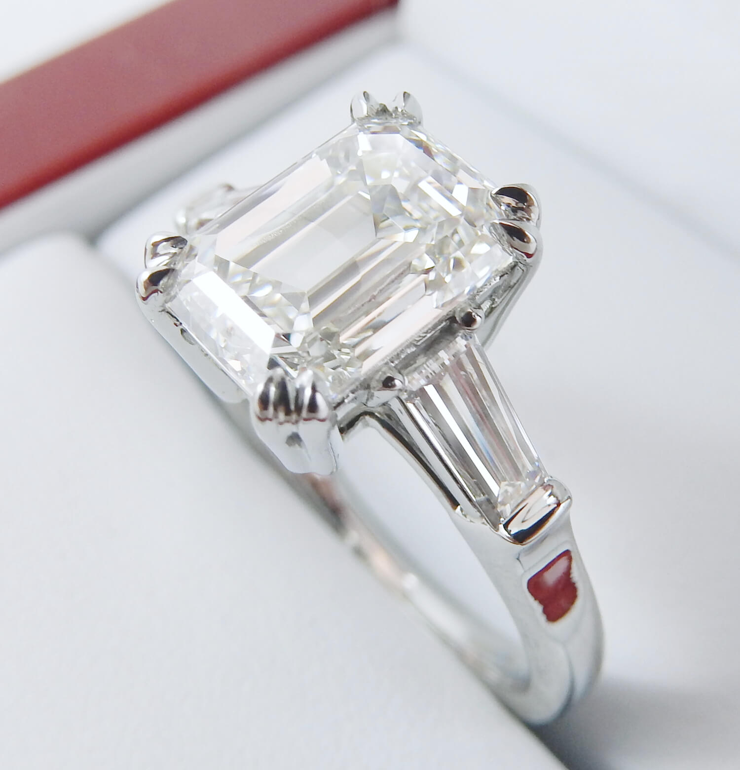 Emerald and Baguette Diamond Ring #4324 - DiamondNet