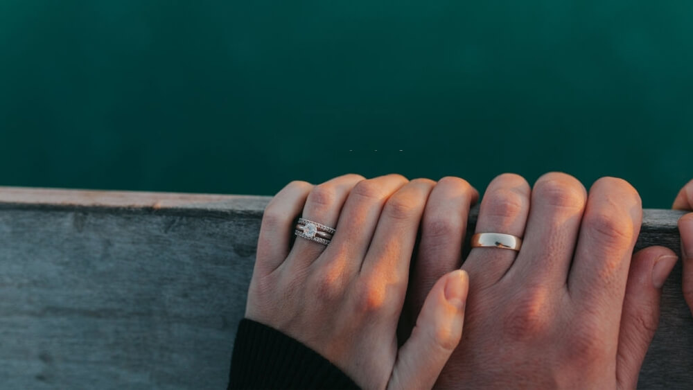 Engagement vs. Wedding Rings: What's the Difference?