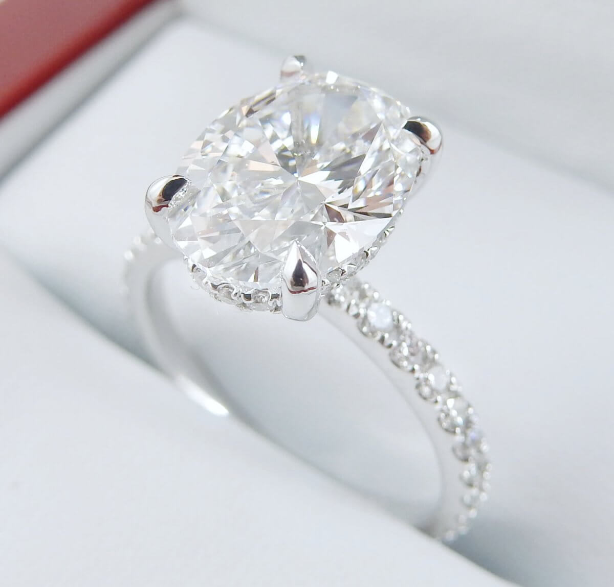 Invisible-Halo-Diamond-Engagement-Ring-White-Gold-GIA-DiamondNet.ca