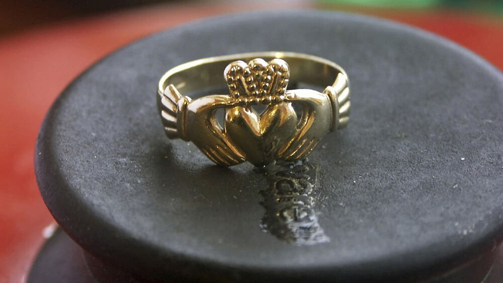 Irish claddagh ring