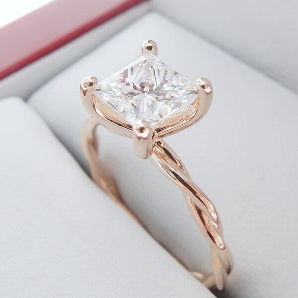 Princess-Cut-Diamond-Engagement-Ring-Rope-Design-Rosegold-GIA-certified-DiamondNet.ca