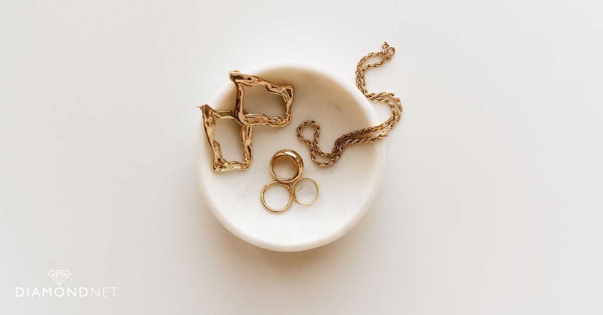 Gold jewellery, showcasing the latest trends for 2025