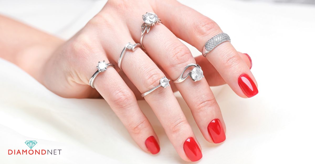 How finger size and hand proportions influence ideal engagement ring carat size